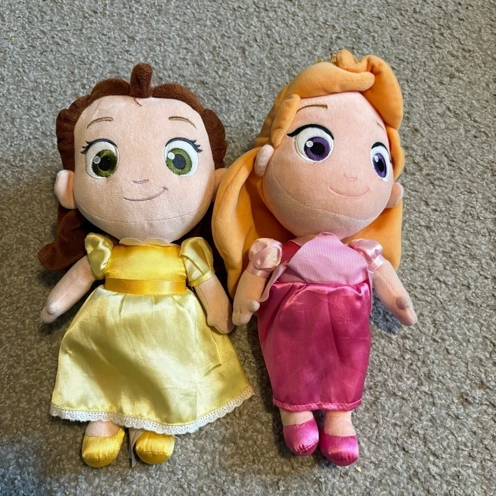 Disney Belle Aurora Animator’s Collection Plus Doll Set Stuffed Sleeping Beauty